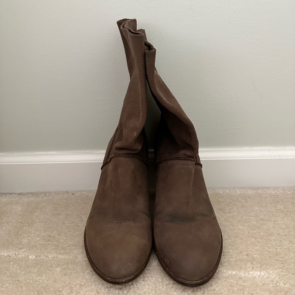 Genuine Leather Bootie, Kampgen - Picture 3 of 4